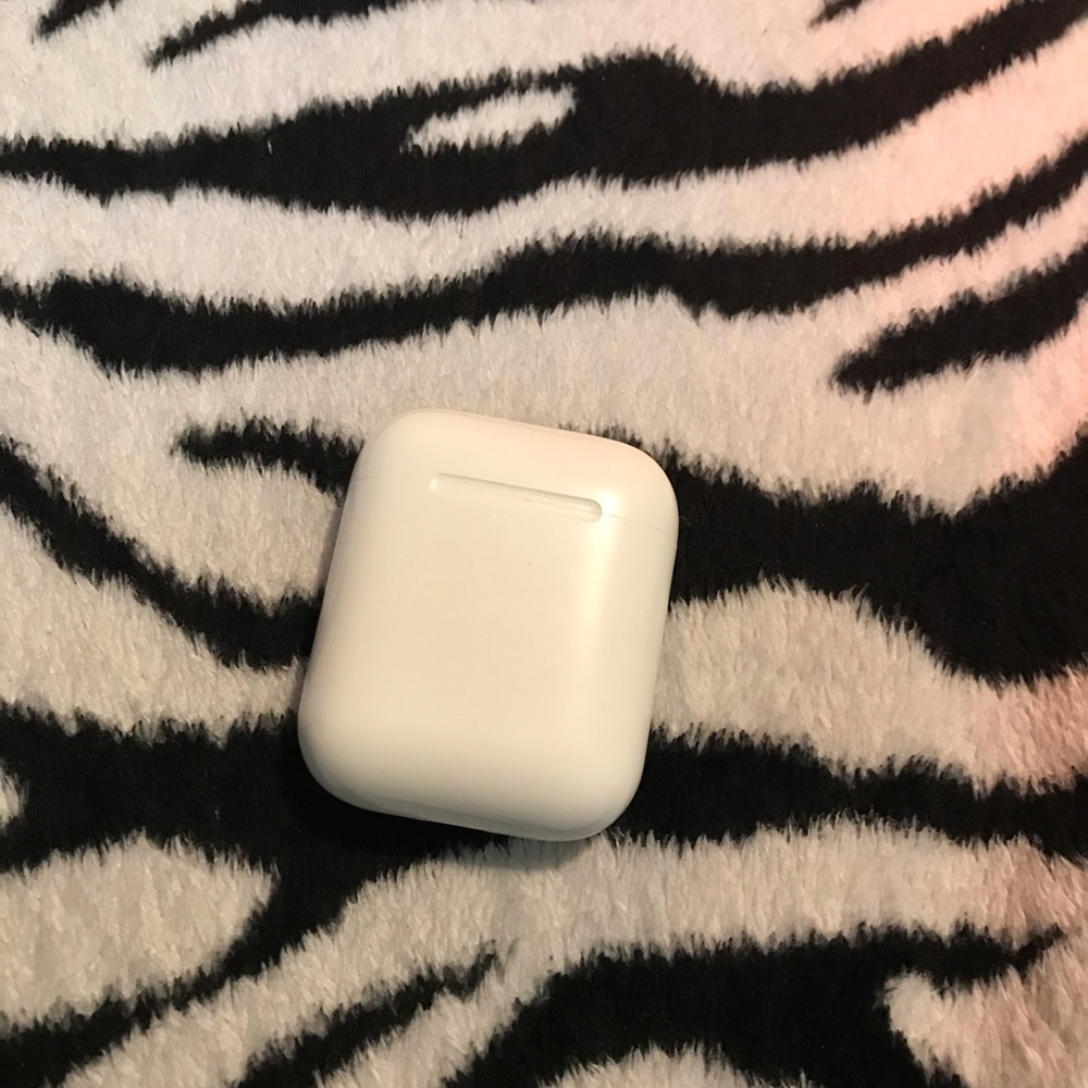 Apple AirPods